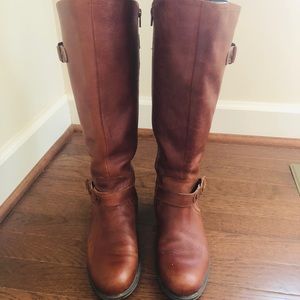 Leather riding boots